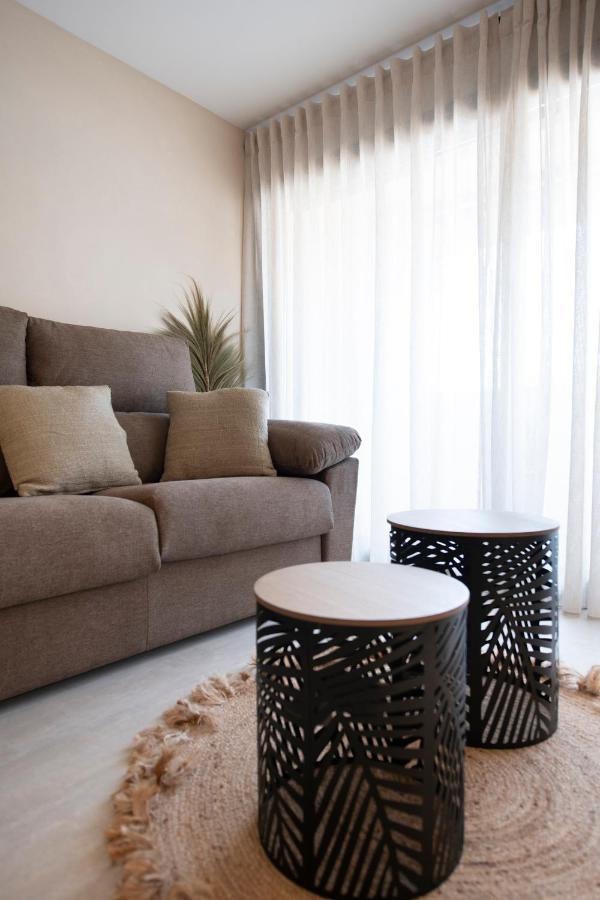 Apartamentos Marplana Кастелдефелс Екстериор снимка