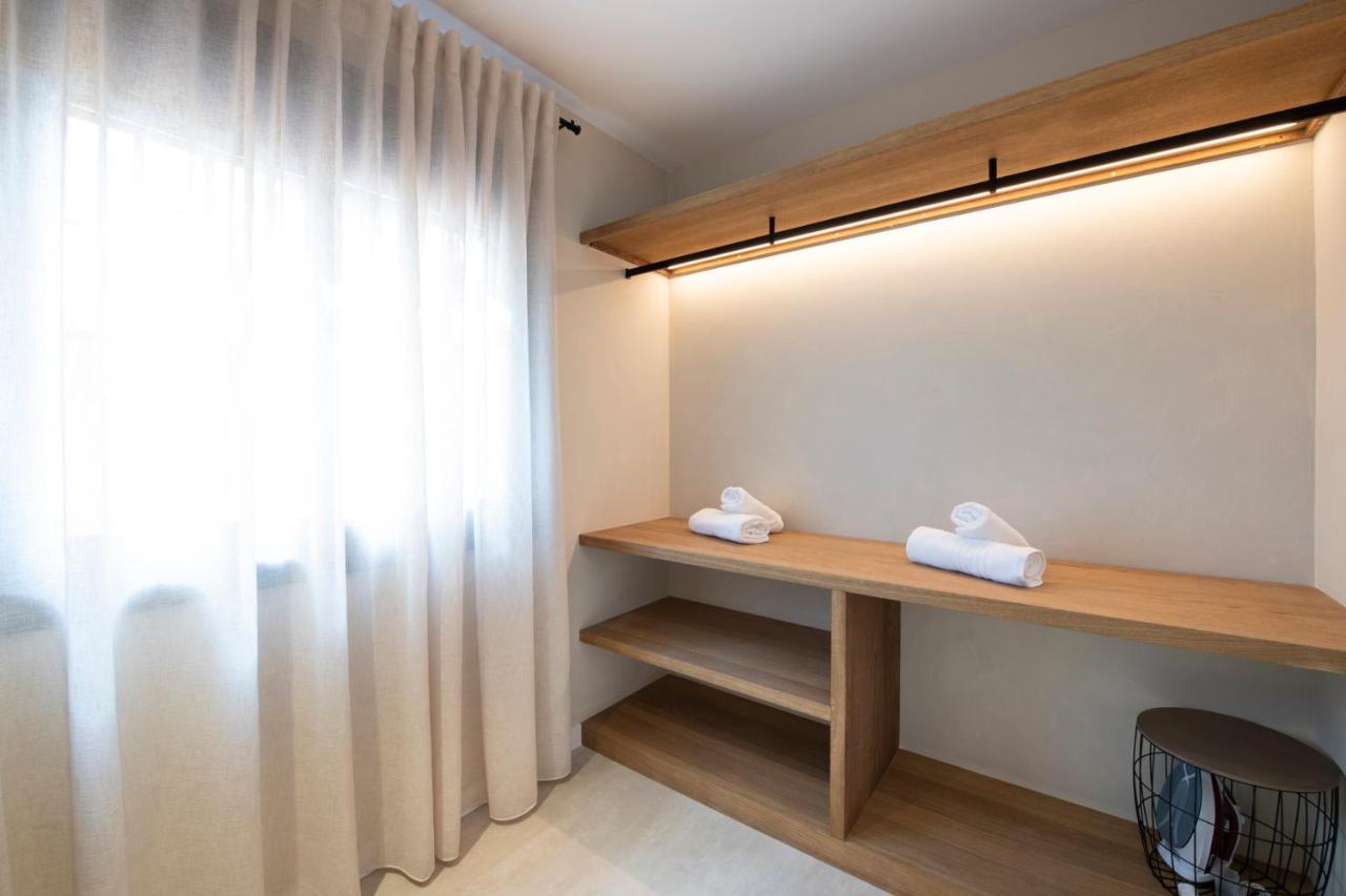 Apartamentos Marplana Кастелдефелс Екстериор снимка